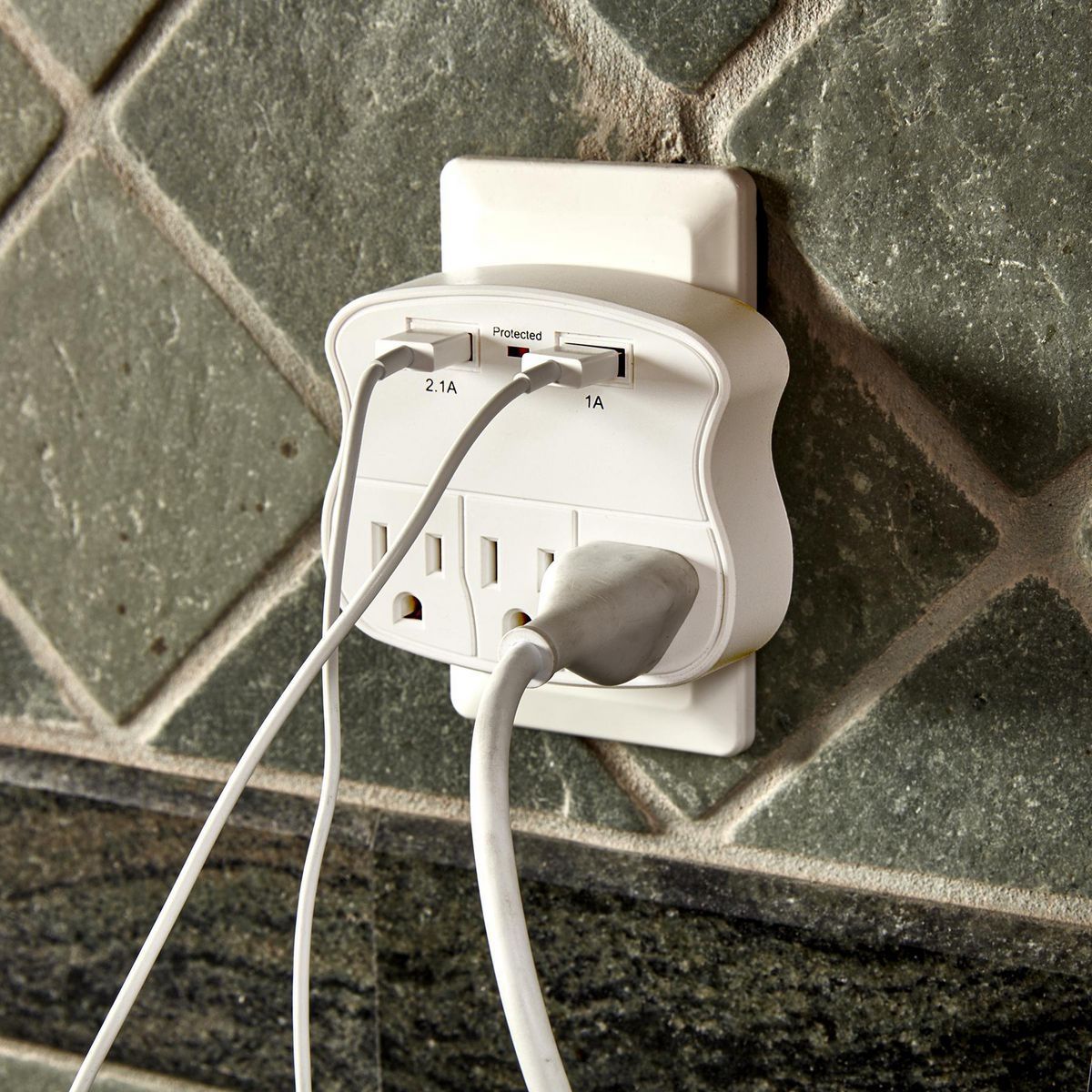 3-Outlet 2 USB Wall Adapter X2906