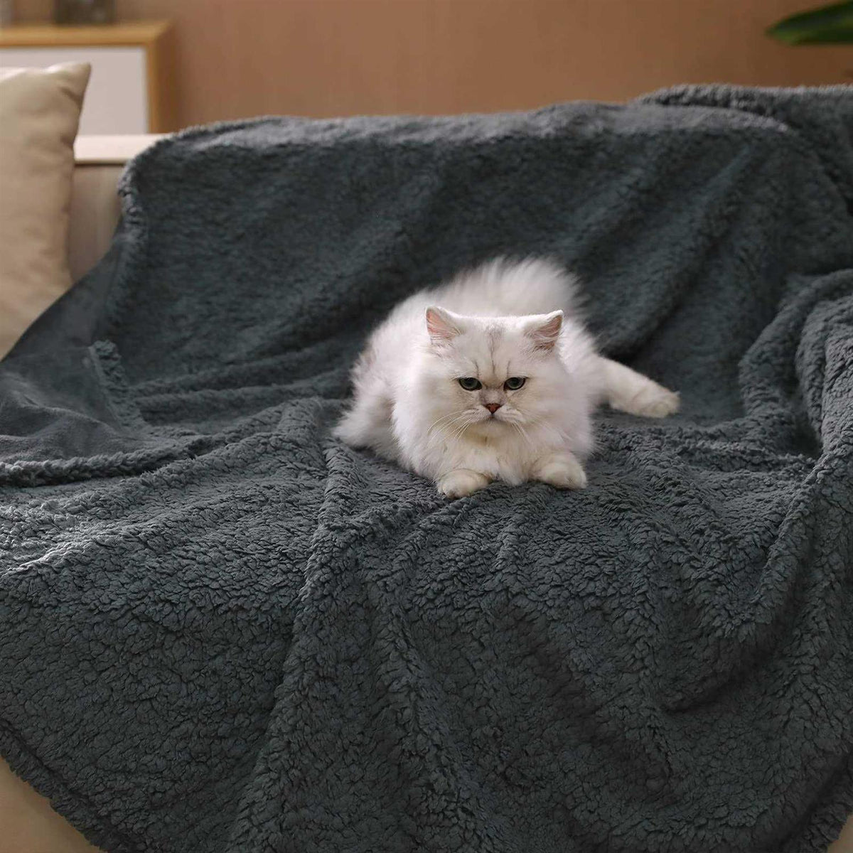 Waterproof Pet Blanket for Sofa Bed Couch C581095