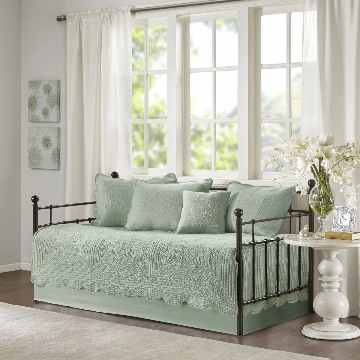 Seafoam 6-Piece Reversible Scalloped Edge Daybed Cover Set C422005