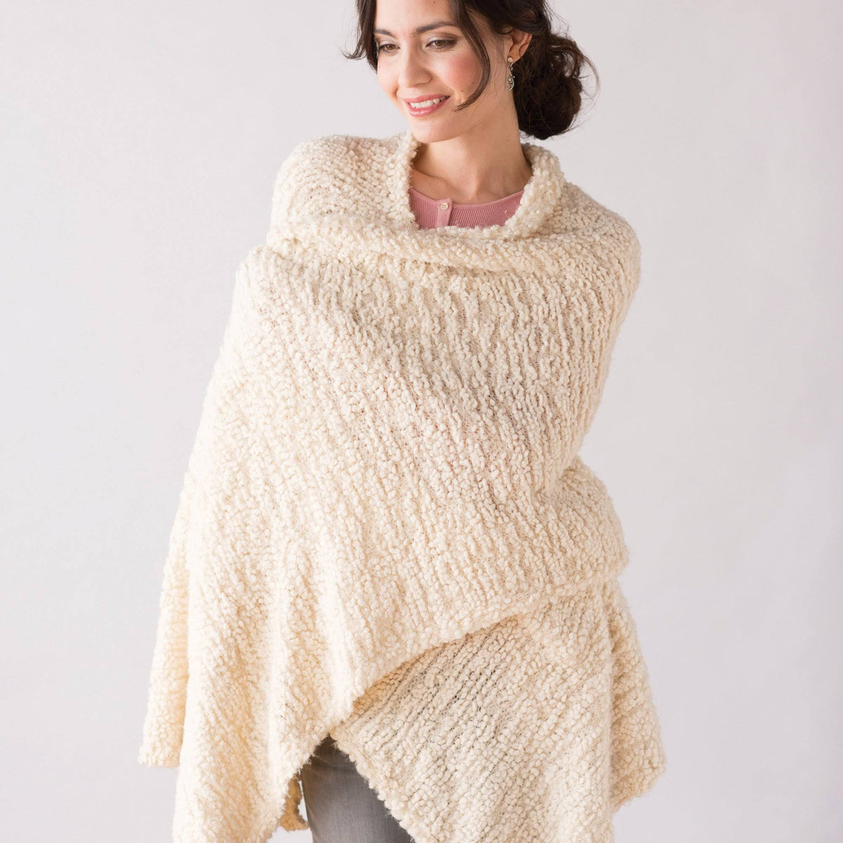 Cream Shawl X180473