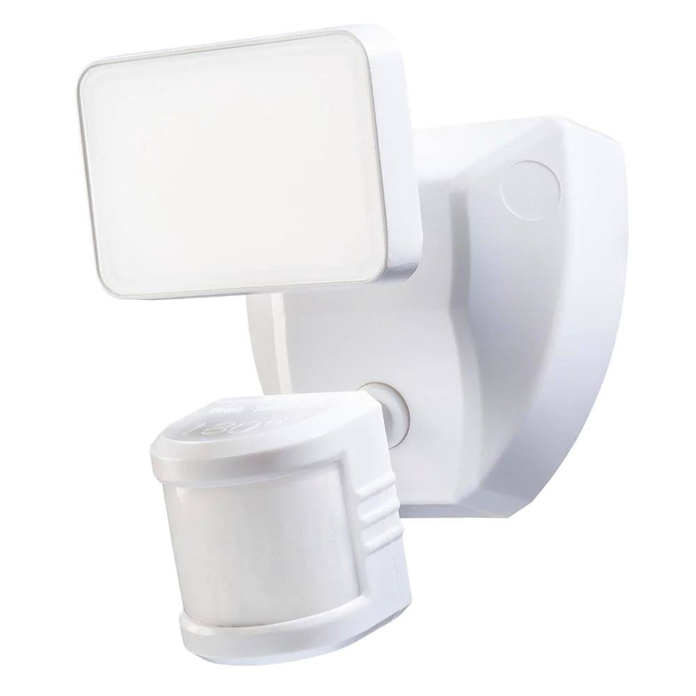 White Wired Motion Outdoor Single Head L797