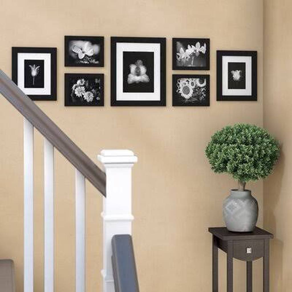 7 Piece Picture Frame Set Black H697