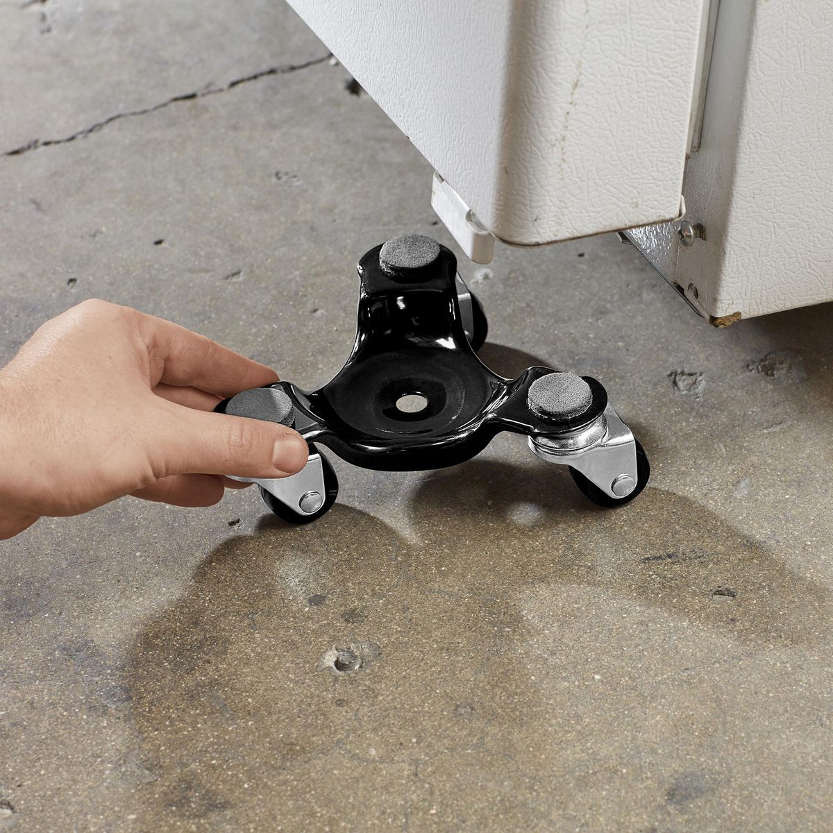 3-Wheel Steel Dolly 200 lb. Capacity H5903