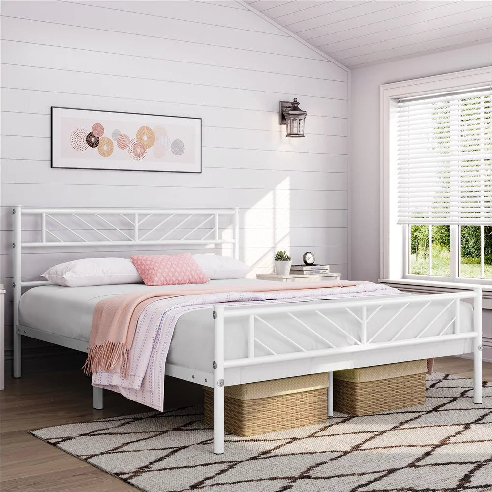 Queen Metal Platform Bed with Arrow Design Headboard and Footboard, Black Q543883