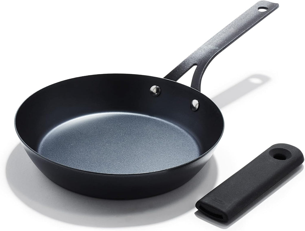 12 Carbon Steel Wok Pan with Silicone Handle Holder Y105