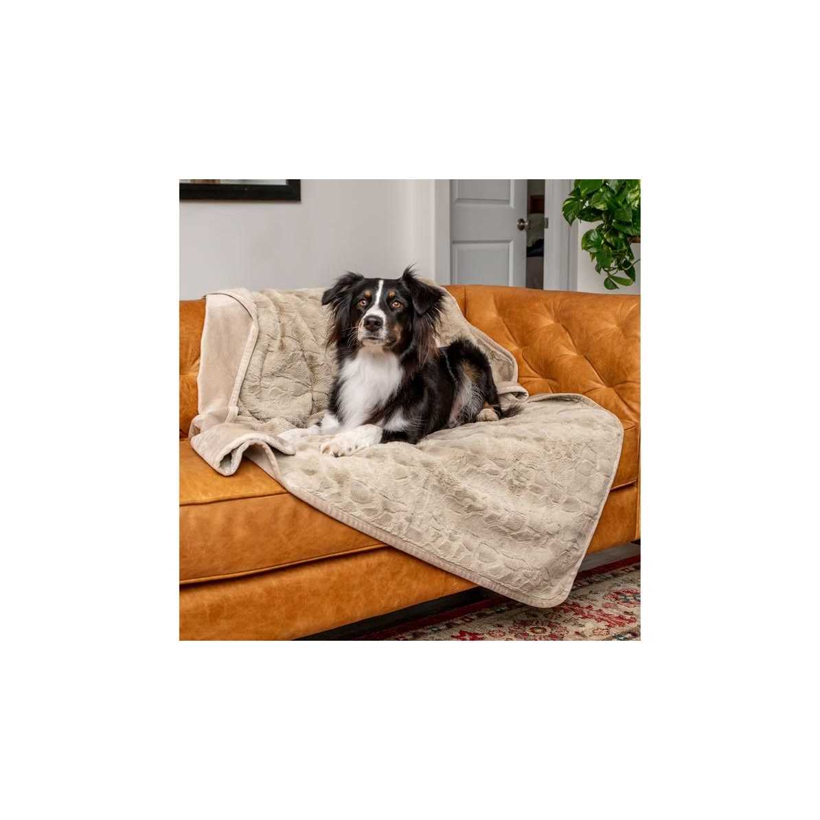 Water-Resistant Pet Blanket M9138