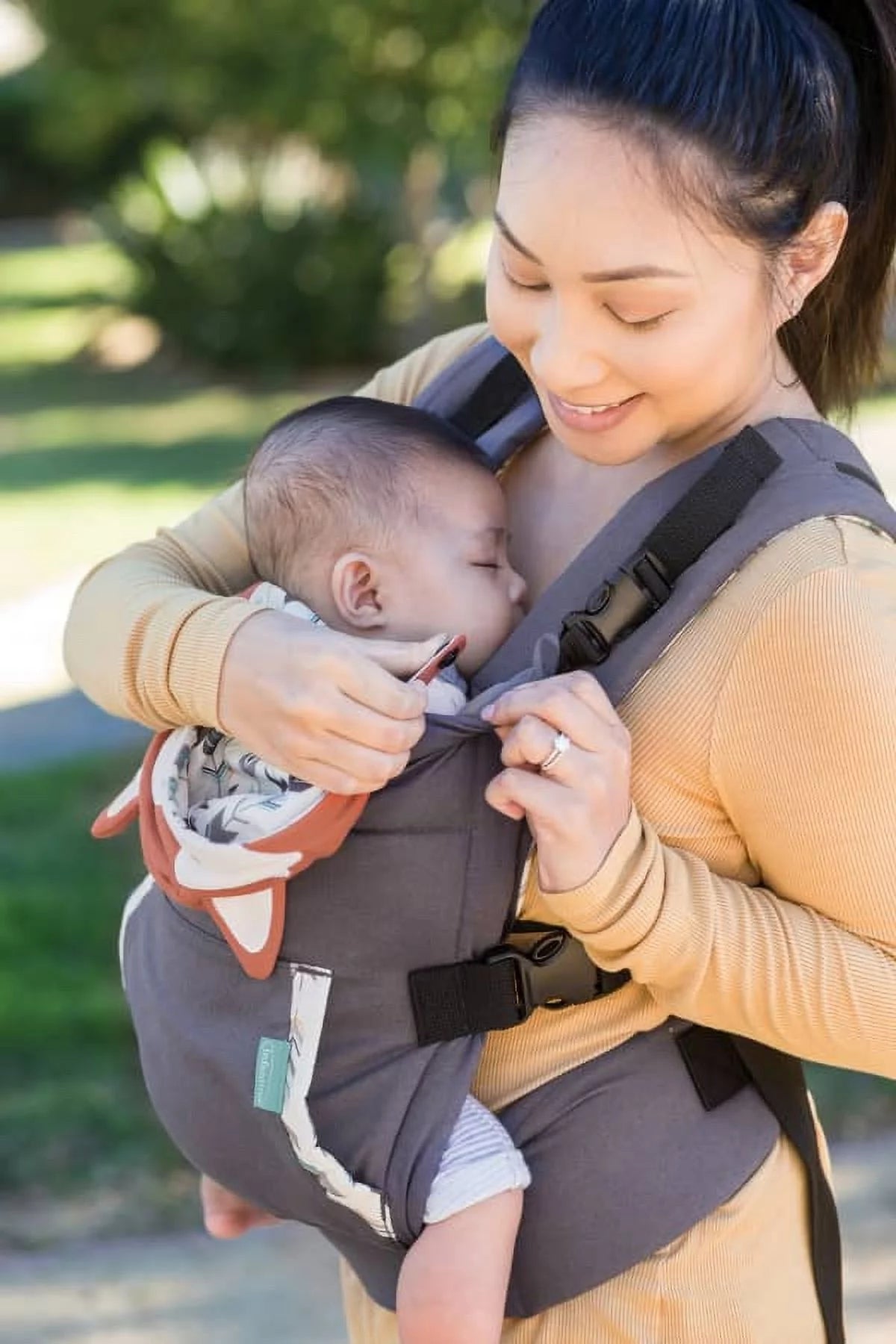 Ergonomic Hoodie Baby Carrier, 2-Position, 12-40lb, Gray Fox S672